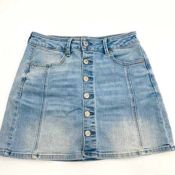 American Eagle Light Wash Button Front Hi-Rise A-Line Skirt Super Stretch Sz 4 - Picture 2 of 13